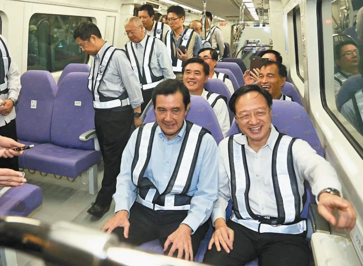 馬總統視察機捷 允諾明年通車