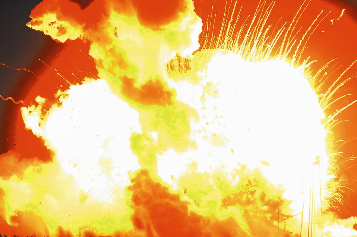 NASA火箭爆炸 6秒燒掉60億