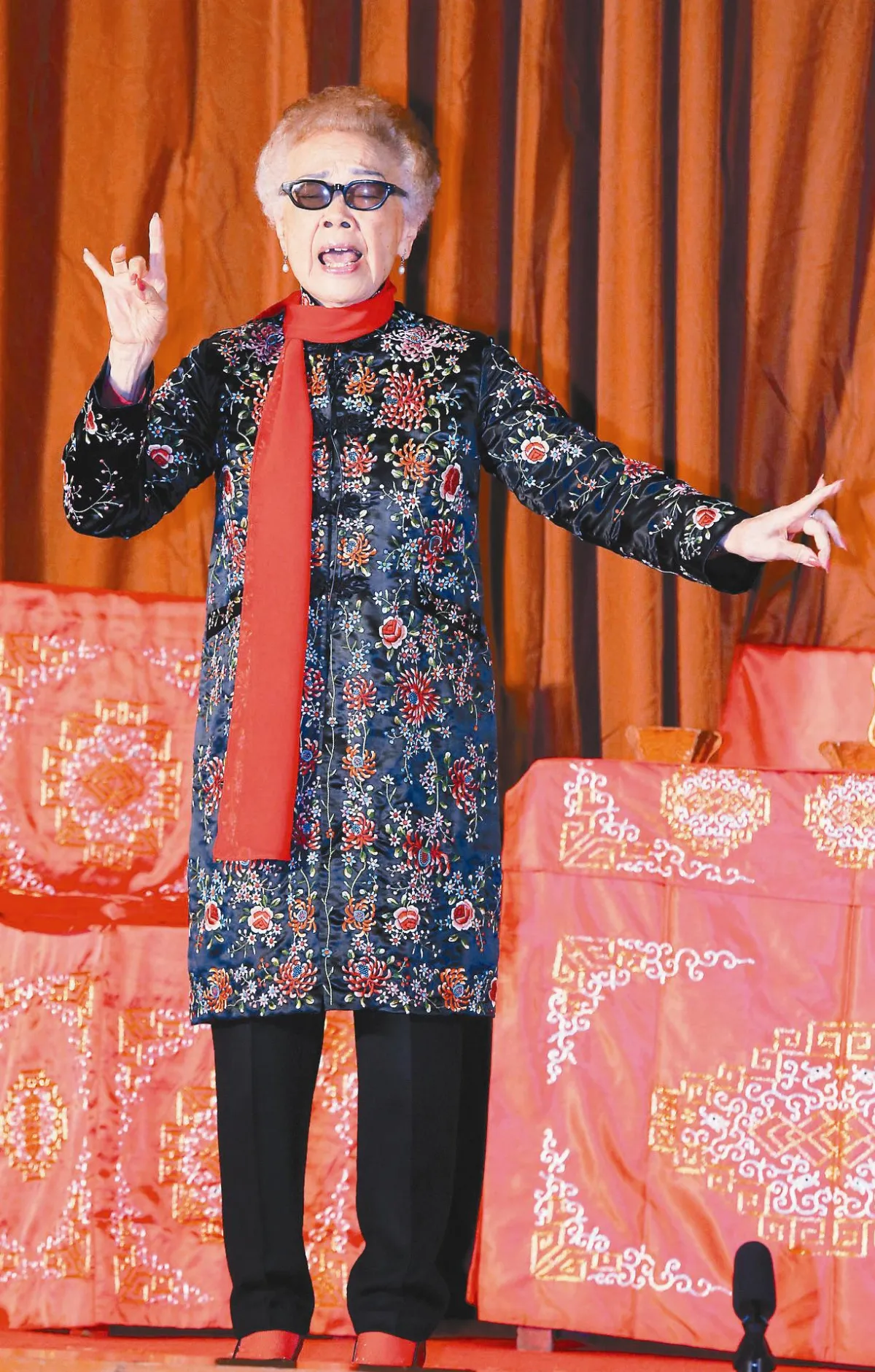 96歲戴綺霞 觀音得道獻觀音