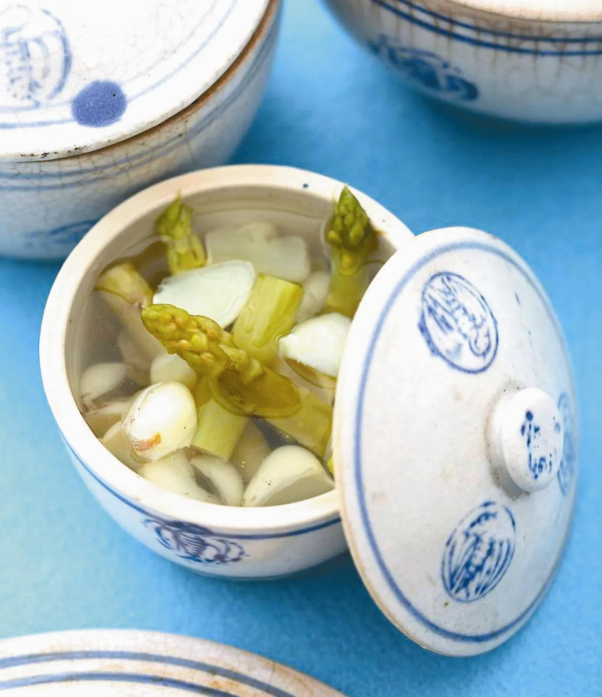 健康湯飲 冰糖百合綠蘆筍湯