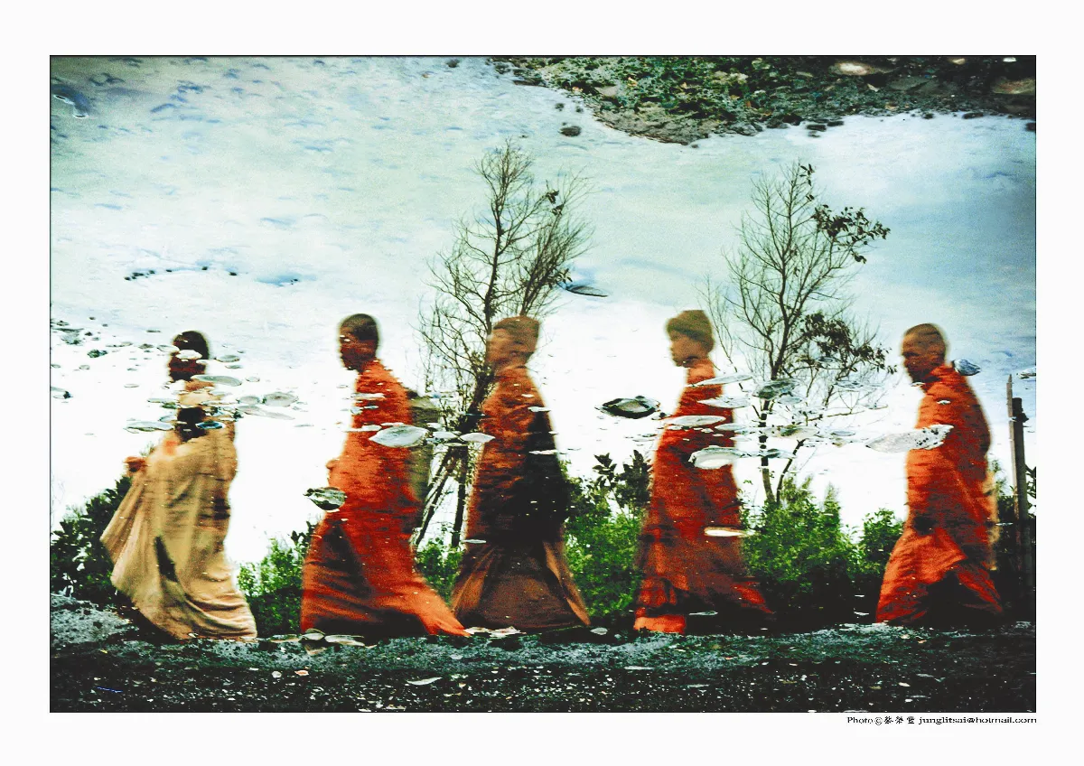 蔡榮豐攝影展 行腳僧侶