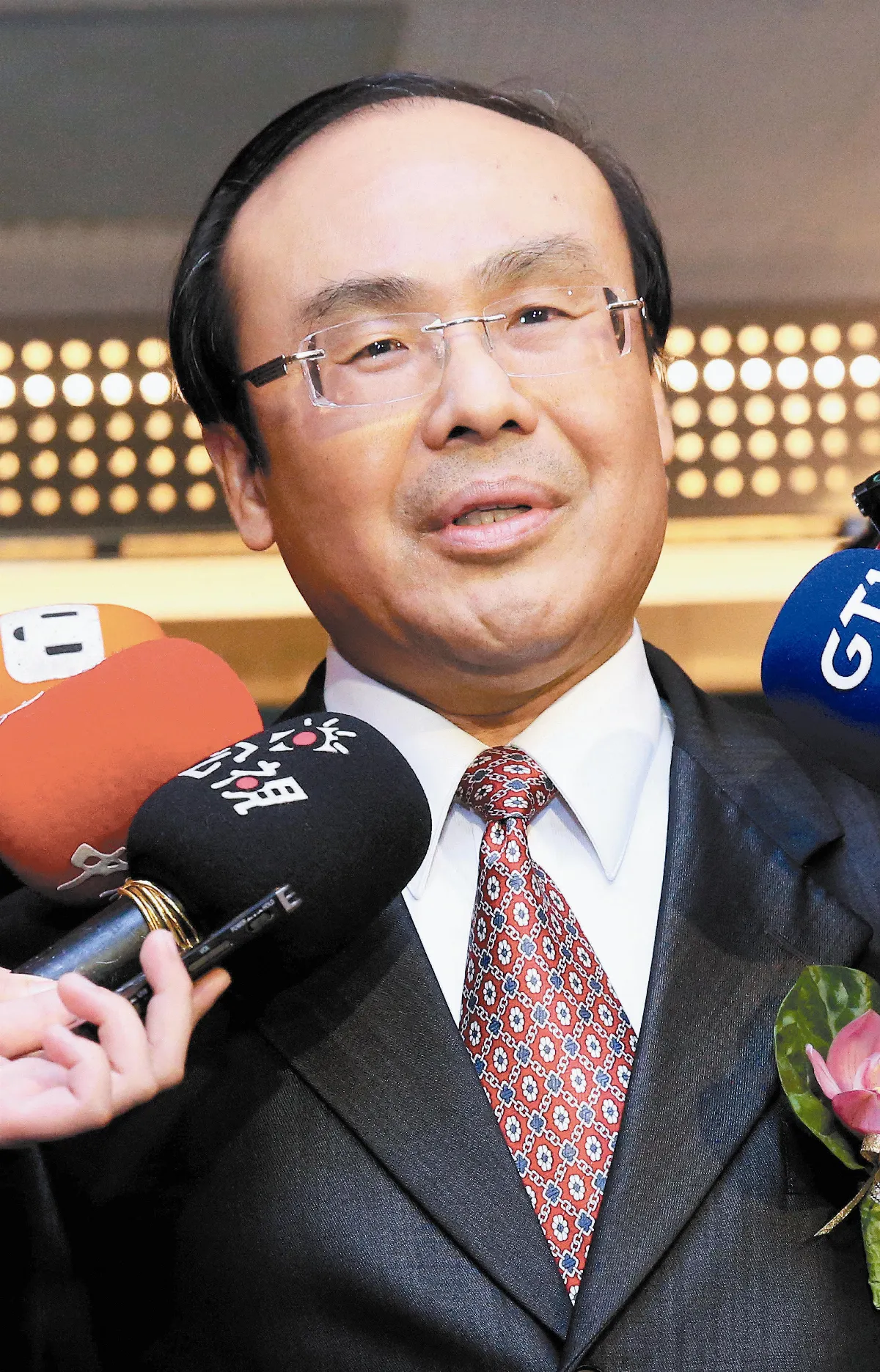 政務官交接上任  各有期許