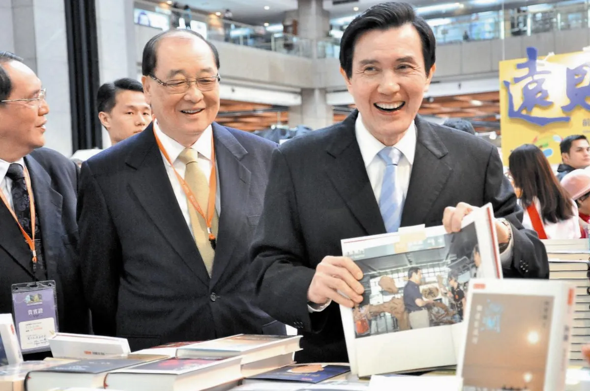 翻越學術高牆 教授出書傳知識