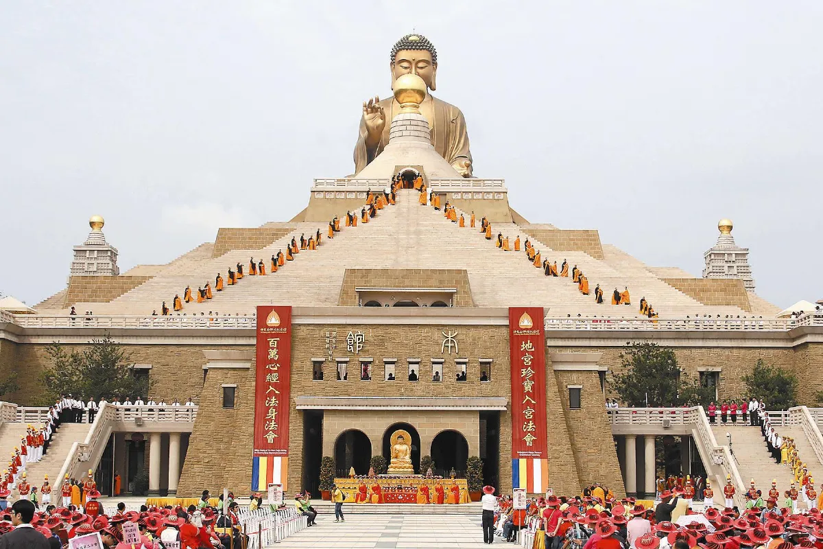 珍寶入佛館地宮 記錄當代文化