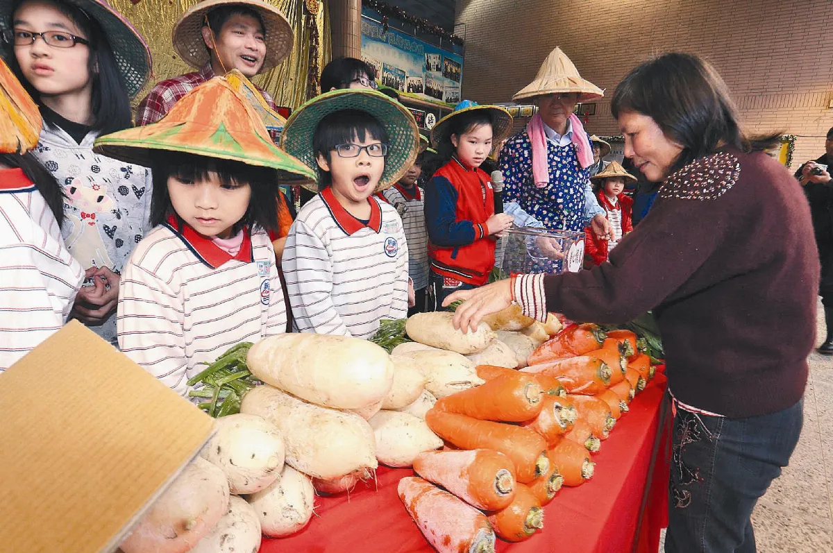 開學 城市小農夫播下幸福種子