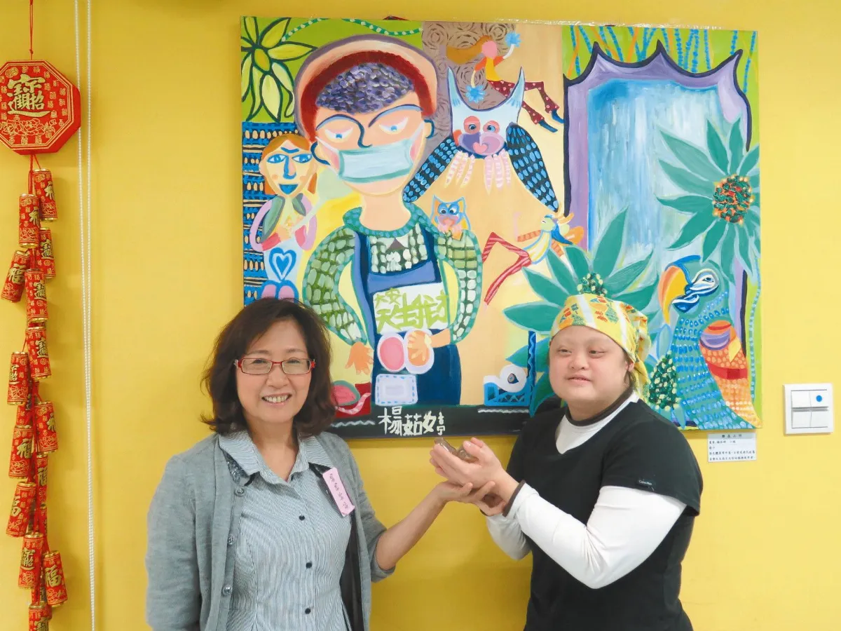 愛 陪唐寶寶健走