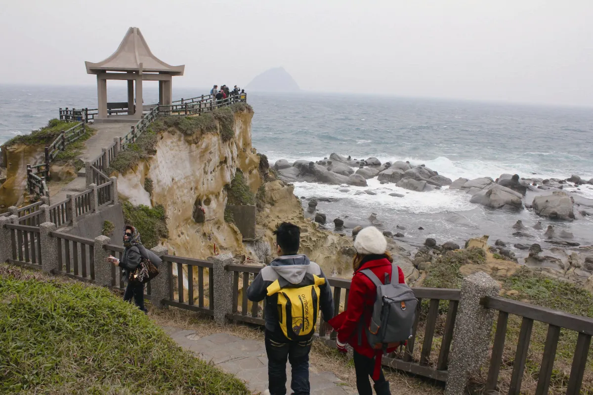 出國旅遊騙術全揭秘