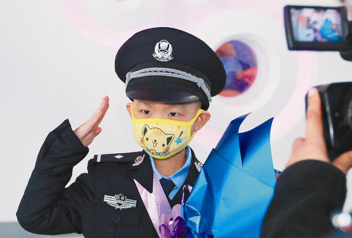 白血病童 圓警察夢