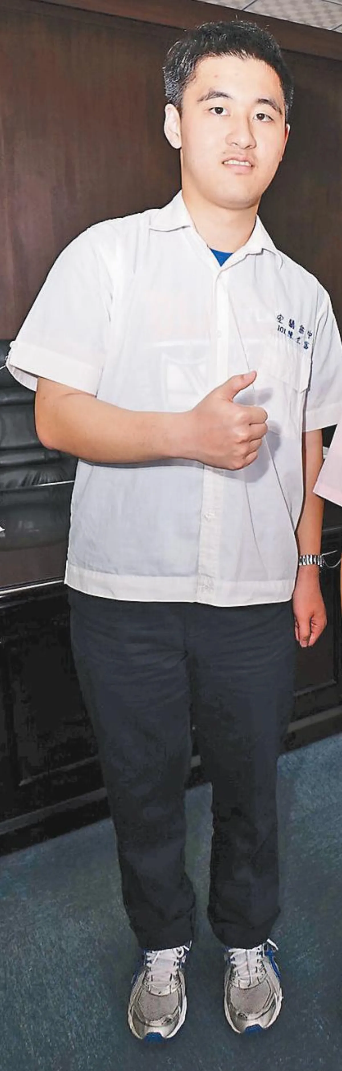 陸配之子 錄取台大電機系