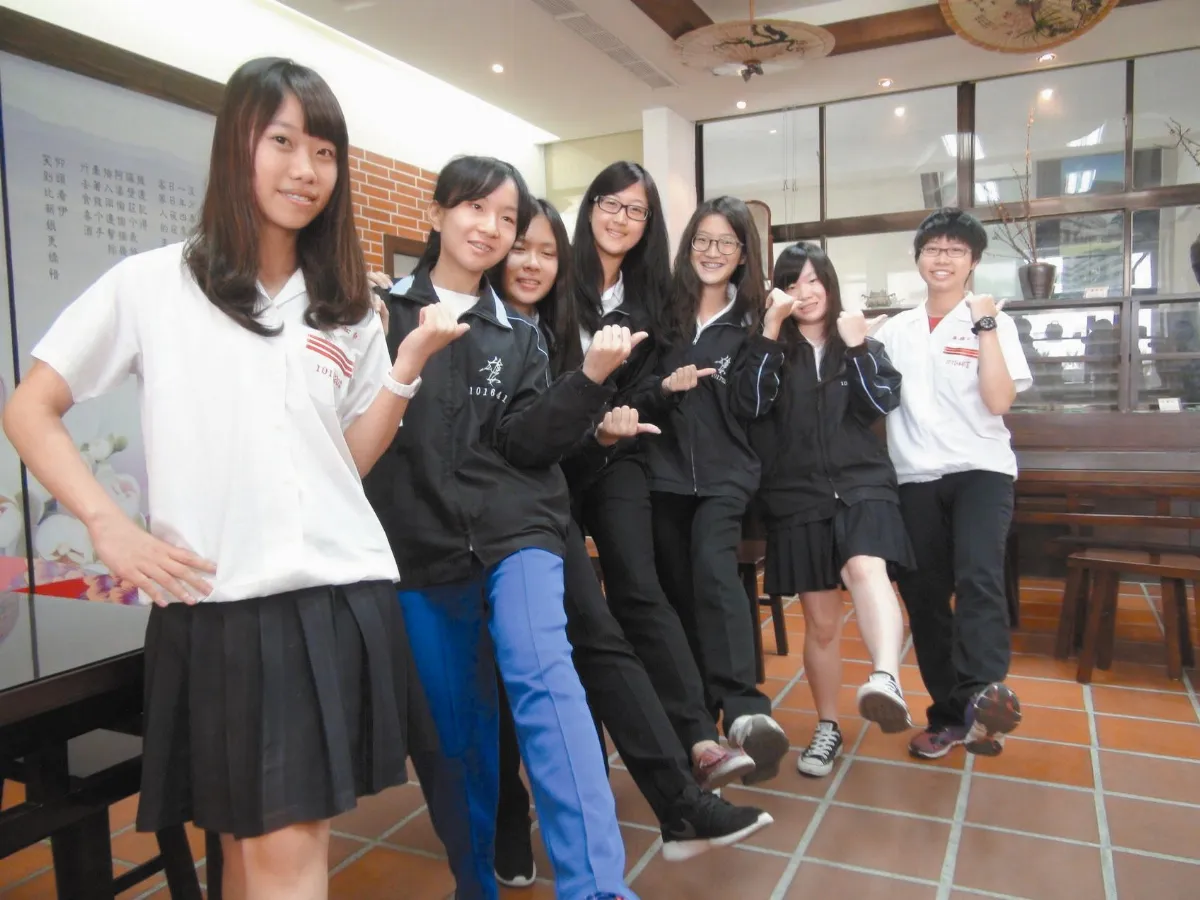 雄女7學生 錄取港日大學