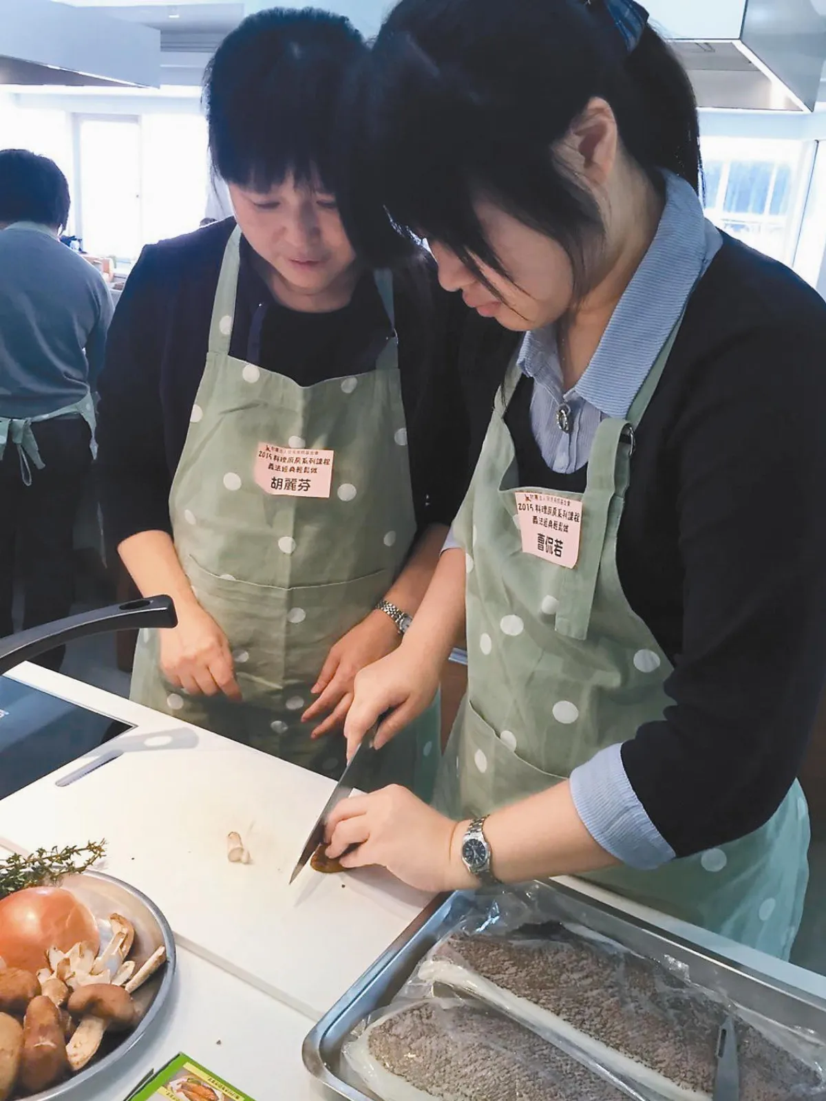 罕病家屬喘息 料理廚房紓壓
