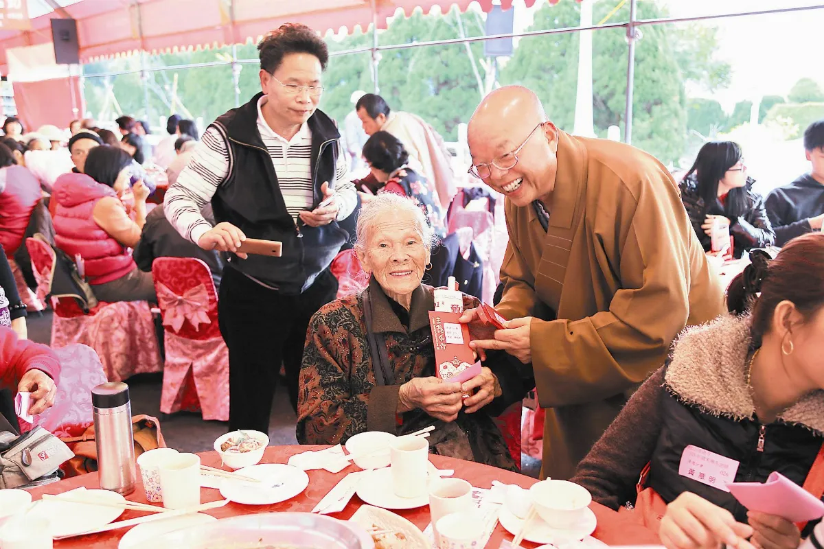 寒冬送暖 體貼福田戶的需要
