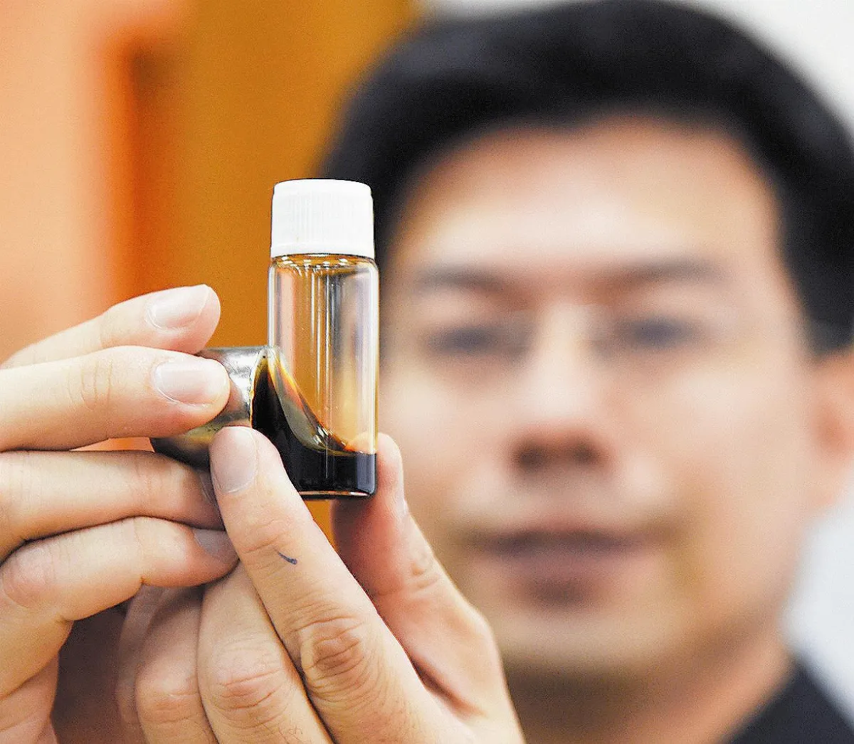 台師大團隊大突破  準確率逾85%  僅需5小時  最快明年全台實施 全球首創  血液早篩阿茲海默症