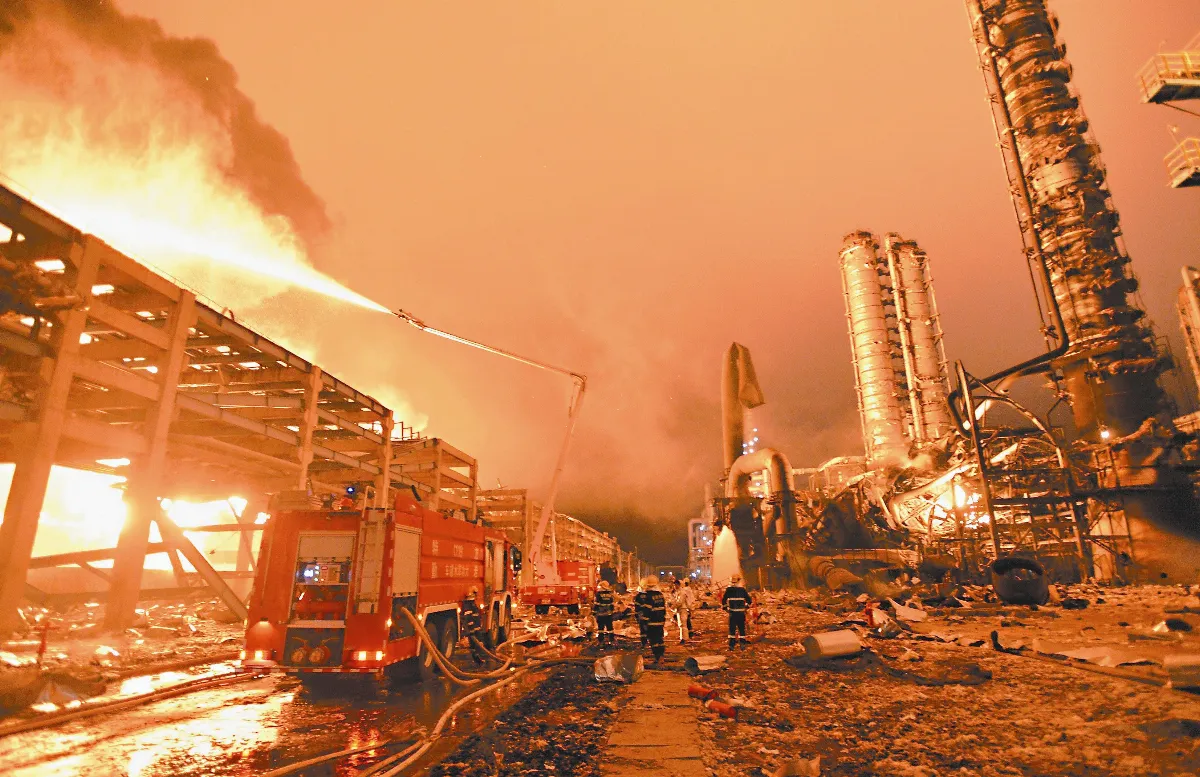 古雷十月全遷村 漳州爆炸19傷 陸出動防化部隊