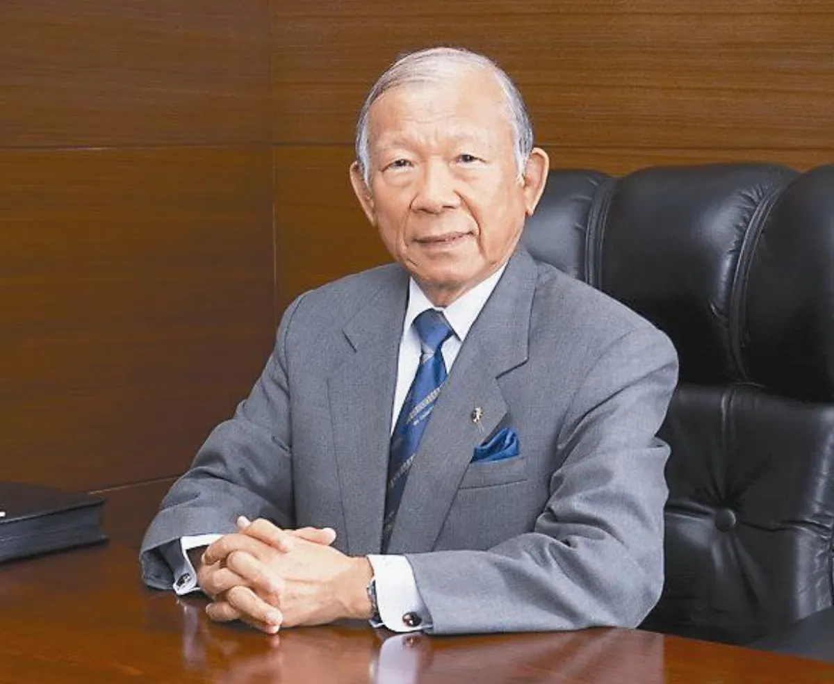 王靜珠、李福登 榮膺終身典範