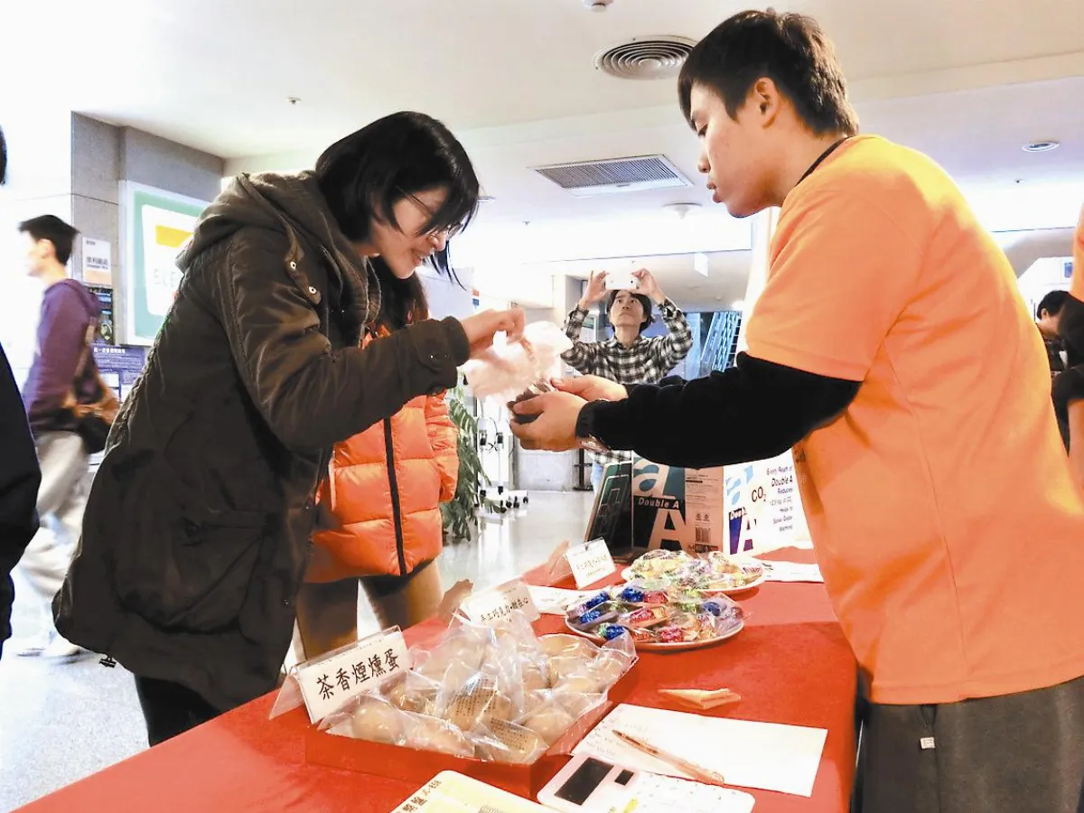 精神病友成超級銷售員