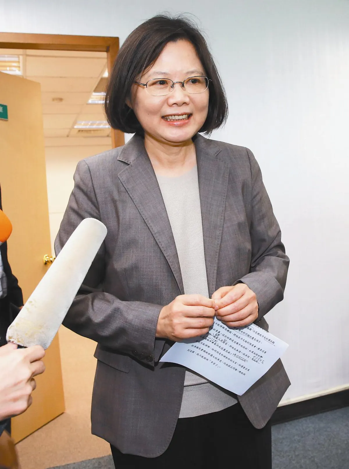 老馬問小英 何謂兩岸現狀