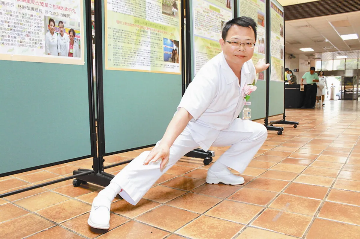 精神病患打太極 躁鬱變和緩