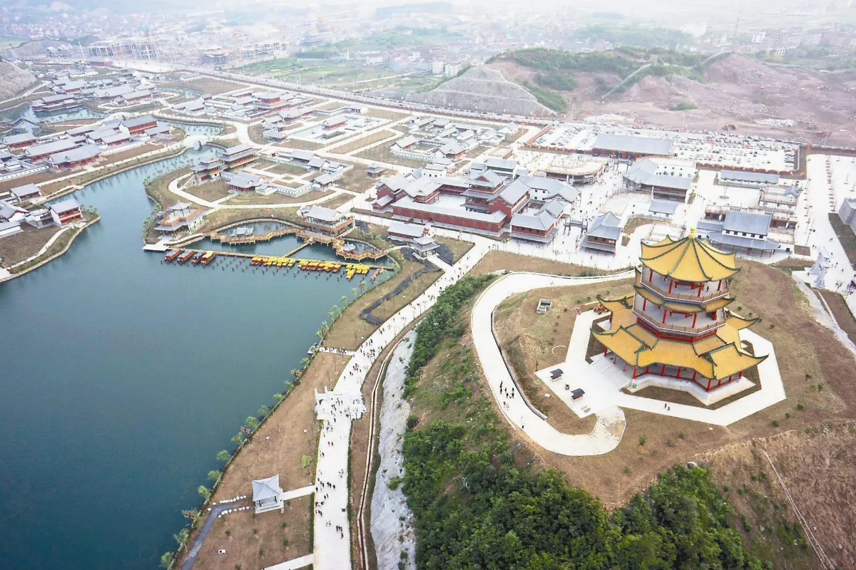 1：1復建 圓明新園重現橫店