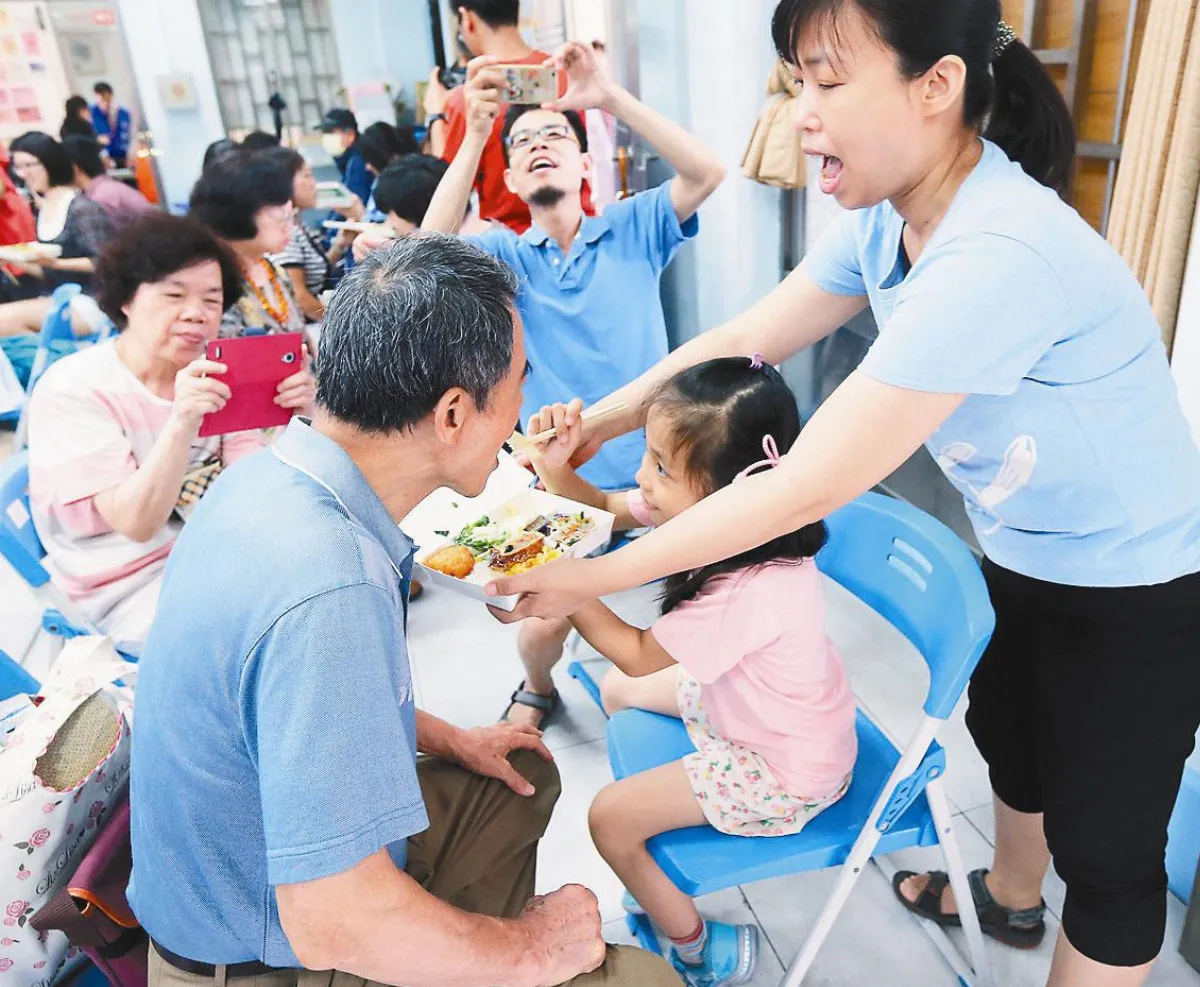 母親 謝謝您！母愛無悔 照顧多重障礙兒