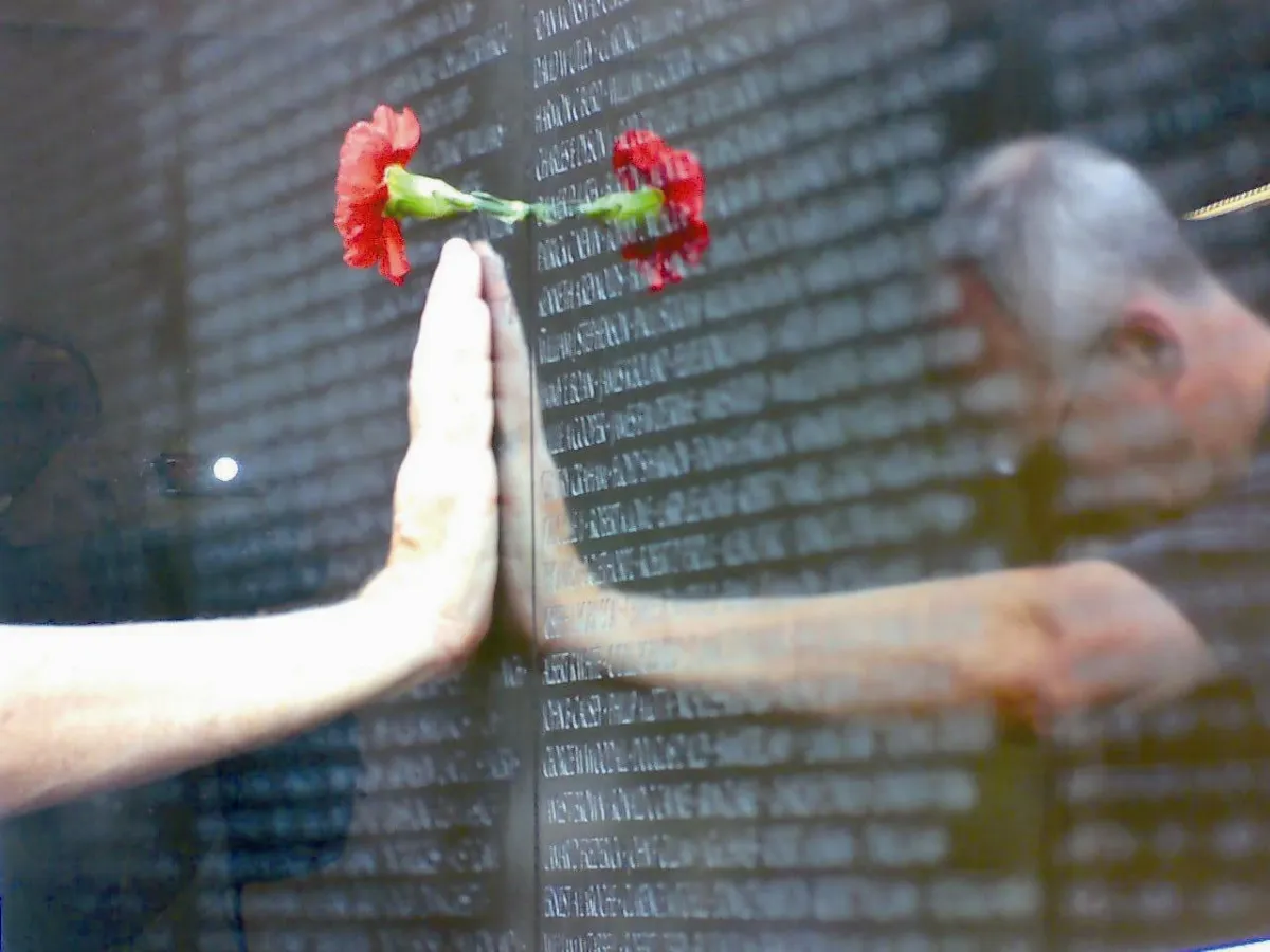 旅行快門 碑無語