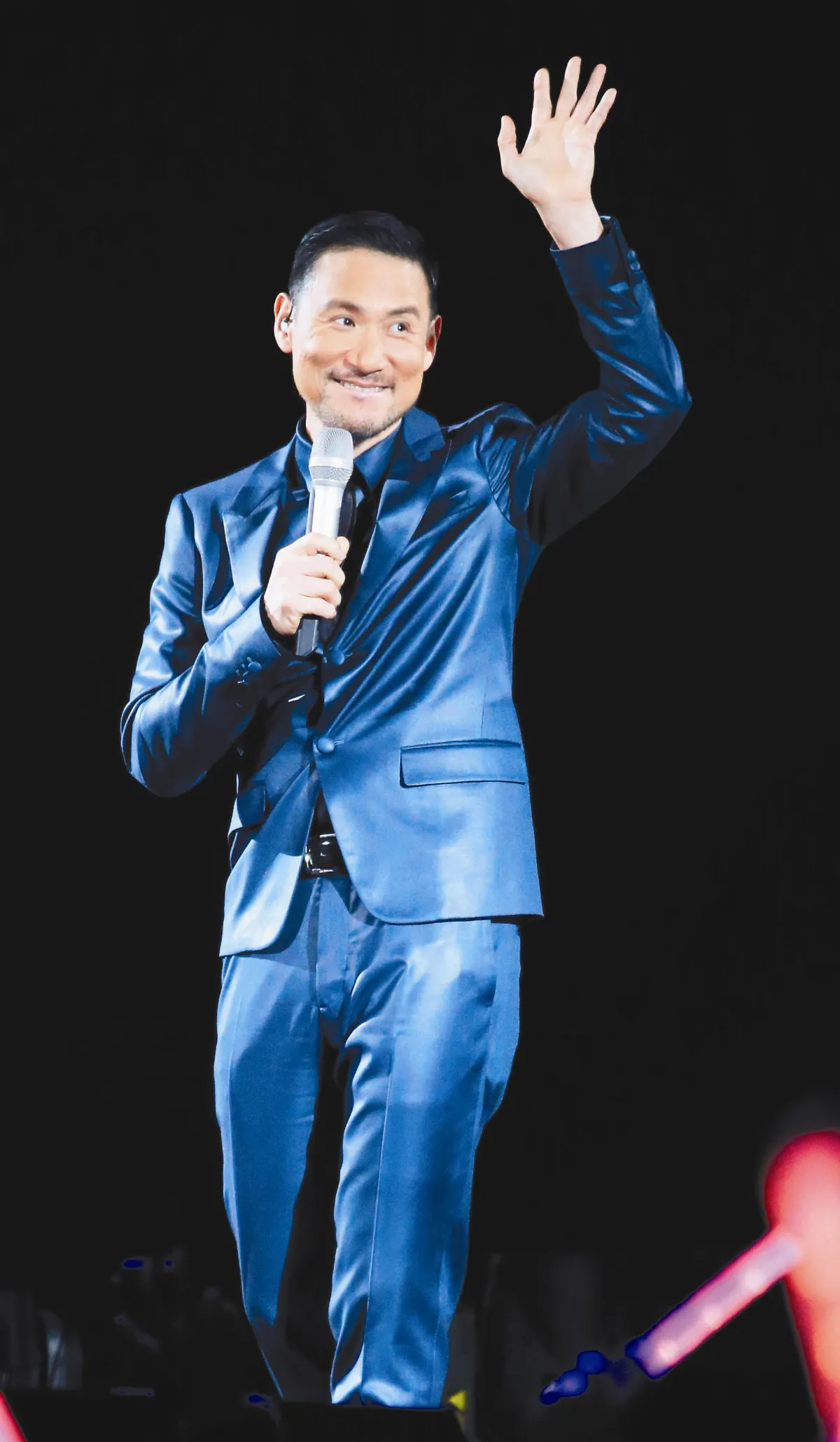 歌神尬E 神 港台對決重現