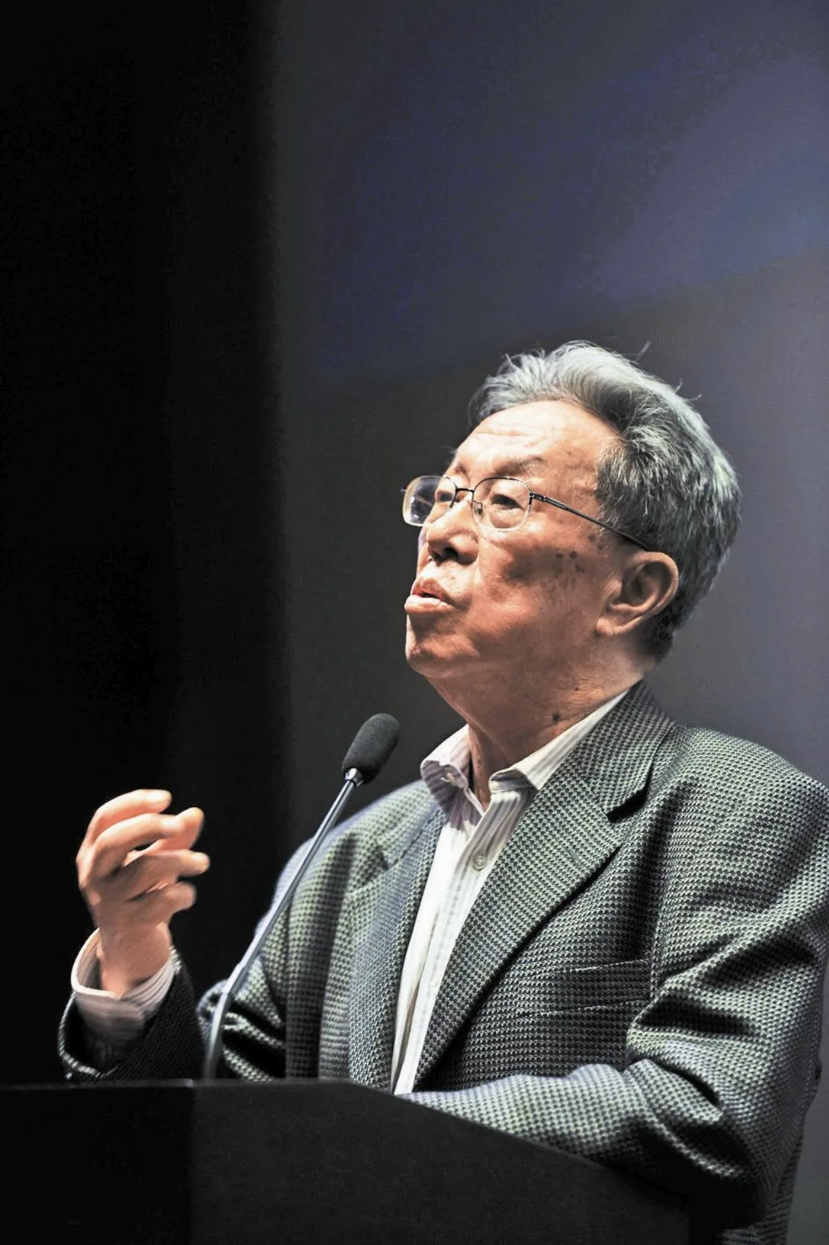 王蒙談閱讀  網路時代愈要靜下心