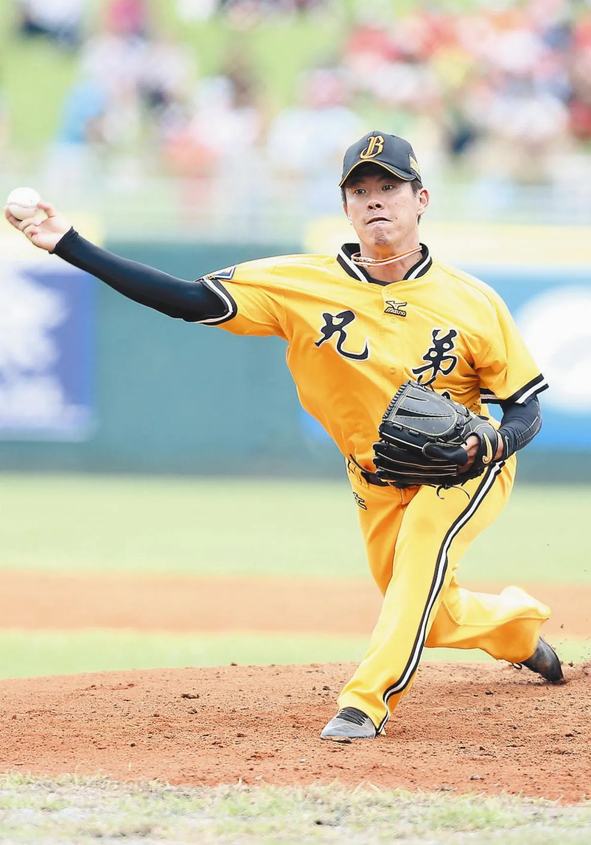 本季本土第1人 鄭凱文 無四死球完投勝