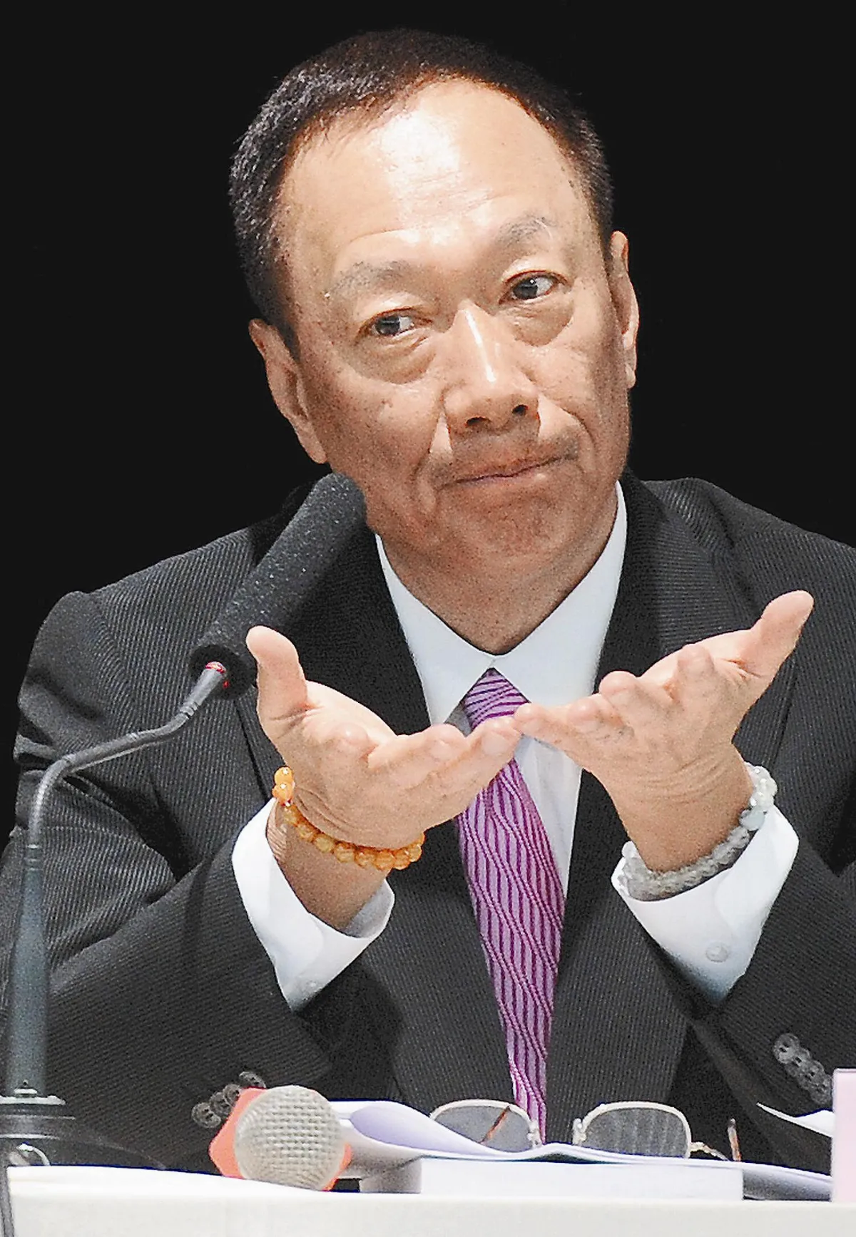 郭台銘散步 催生一座棒球場