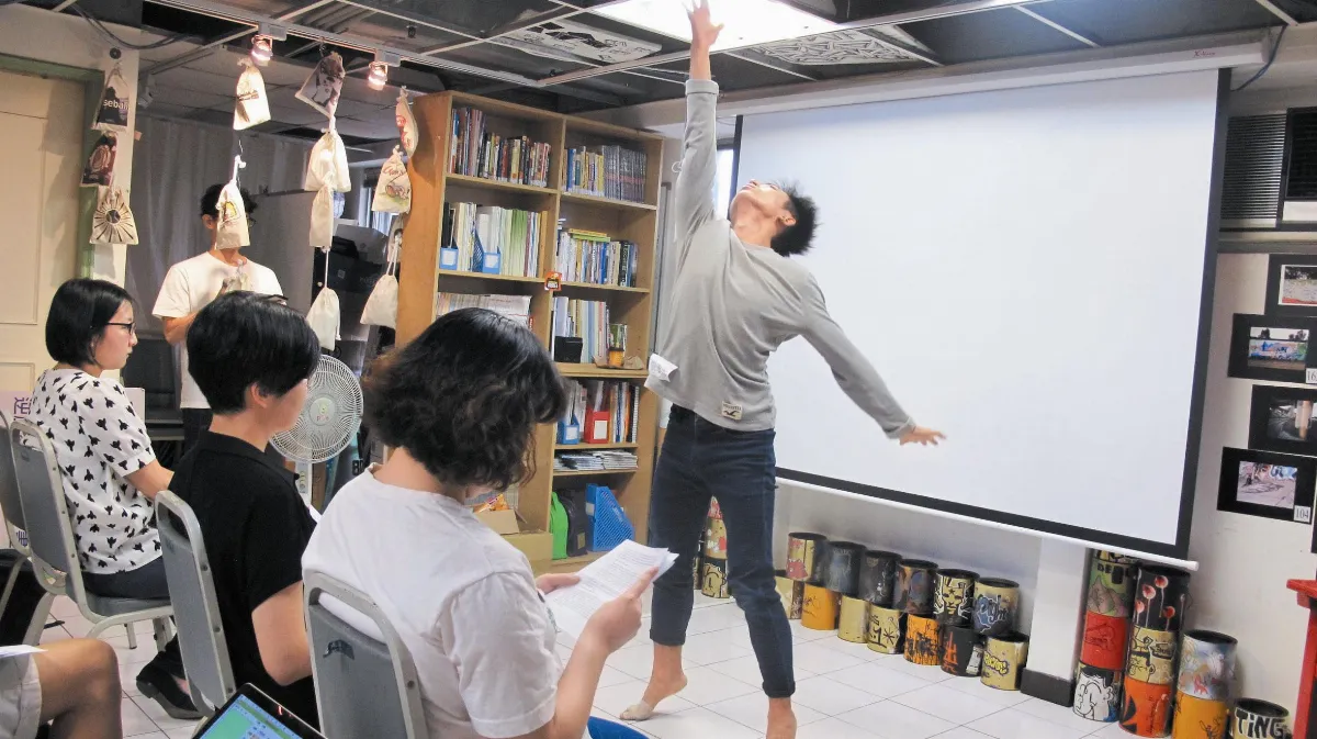 不靠分數 自認人生失敗組 舞台上找到自信