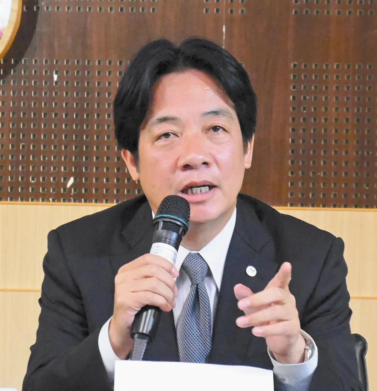 拒進議會 賴清德遭彈劾