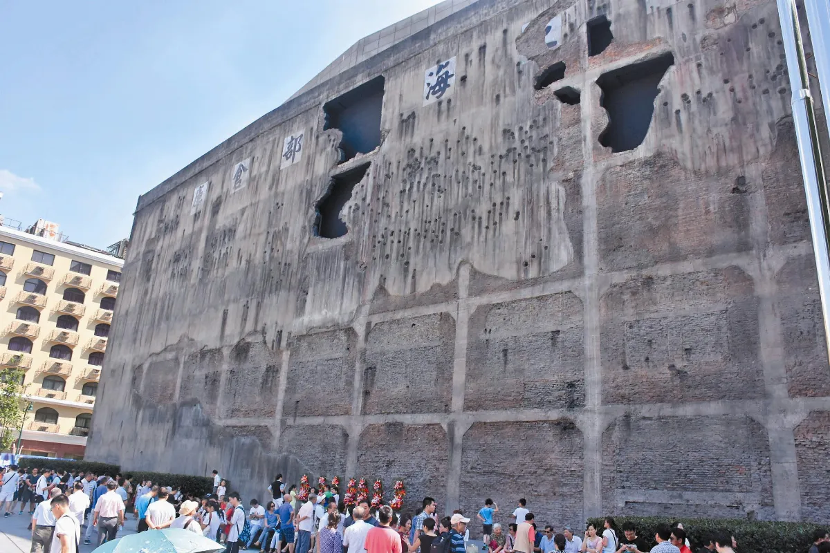 四行倉庫見國旗 柯P：歷史就是歷史