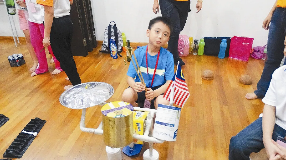 馬國環保手工營 垃圾變藝術