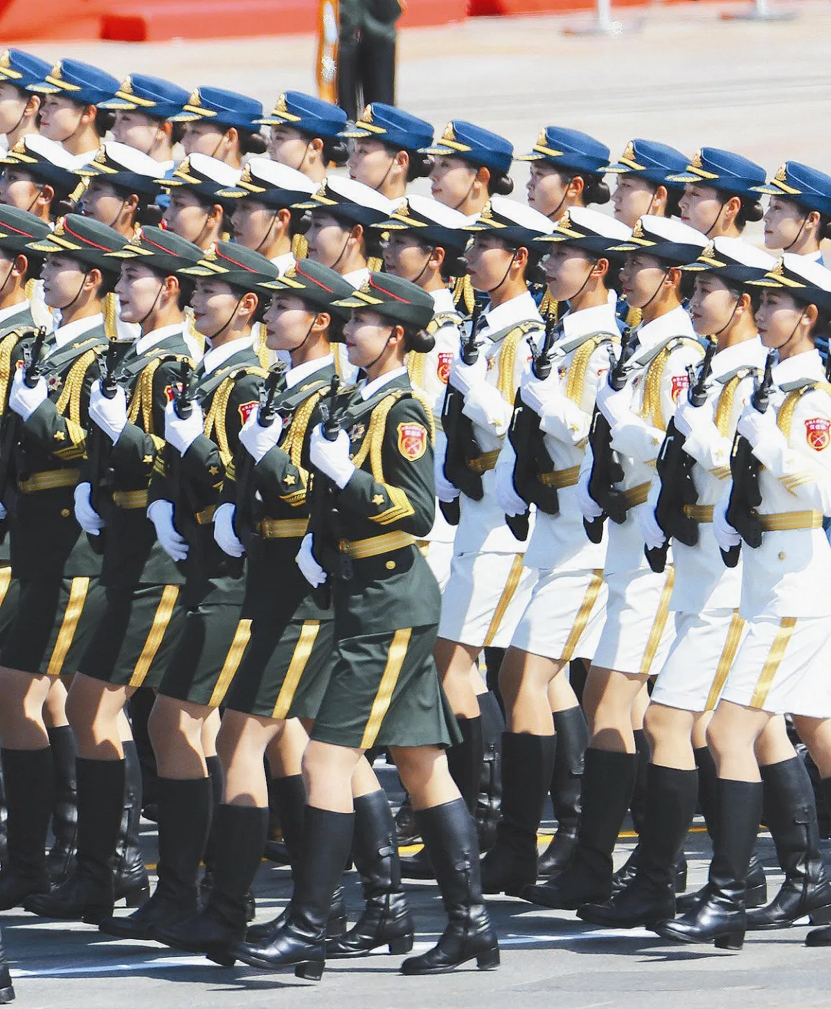 習近平：裁軍30萬 永不擴張