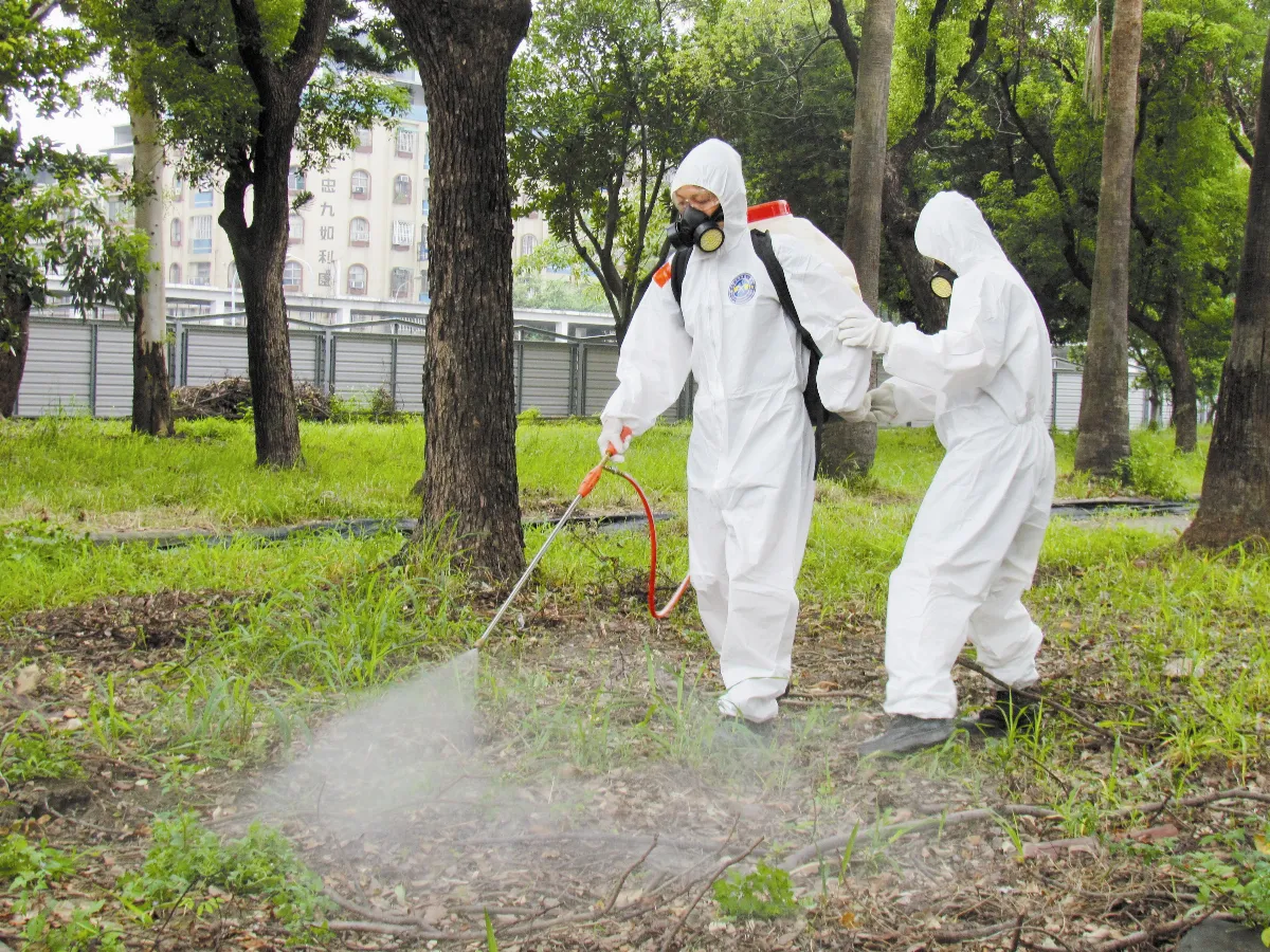 毛揆進駐防疫中心 跨部會動起來