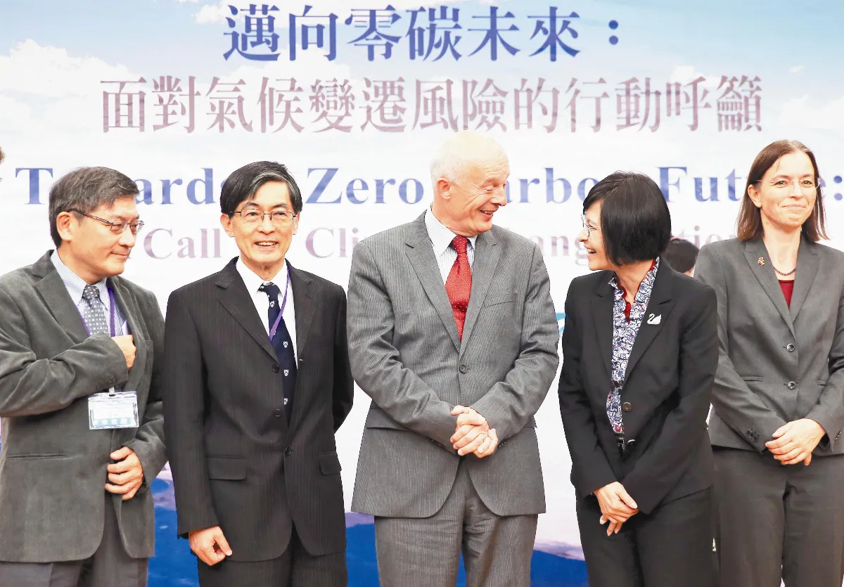 諾貝爾和平獎得主、氣候專家 來台談「邁向零碳未來」 宣胡博七大解方 讓地球變cool