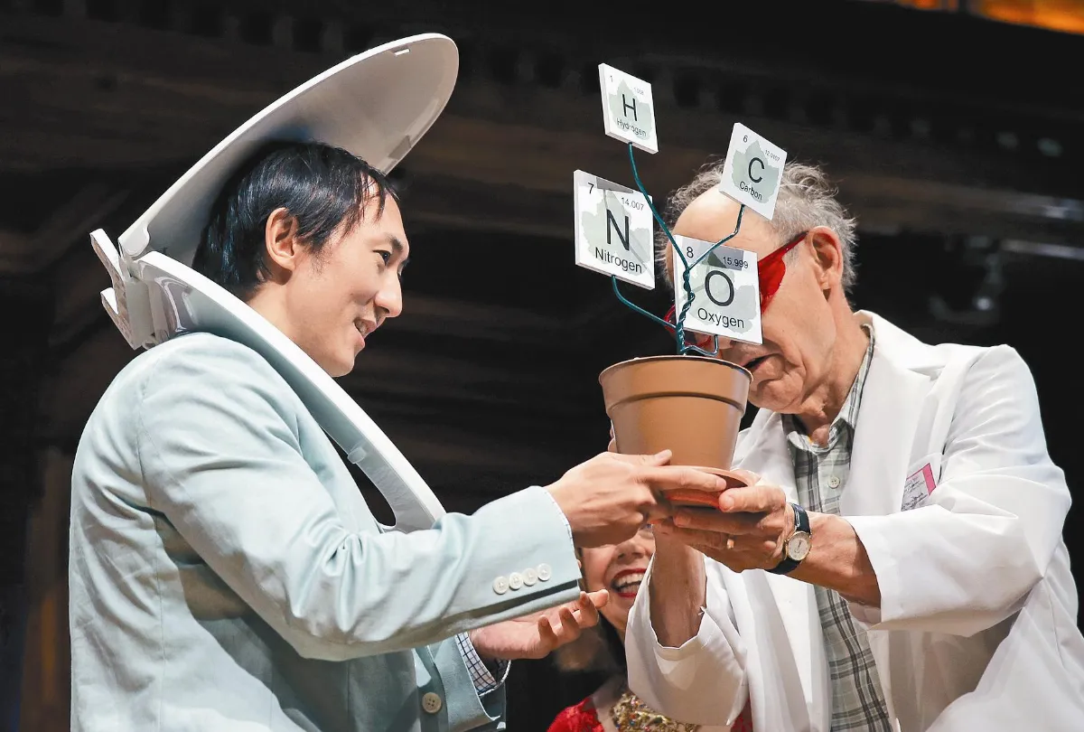 捨身讓蜂叮 得搞笑諾貝爾獎