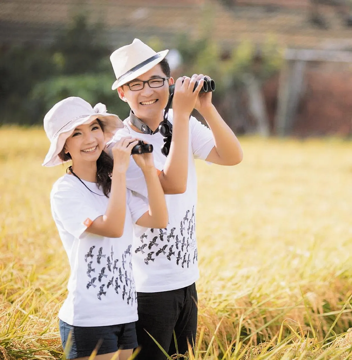 老鷹公主 婚紗照不忘追鷹