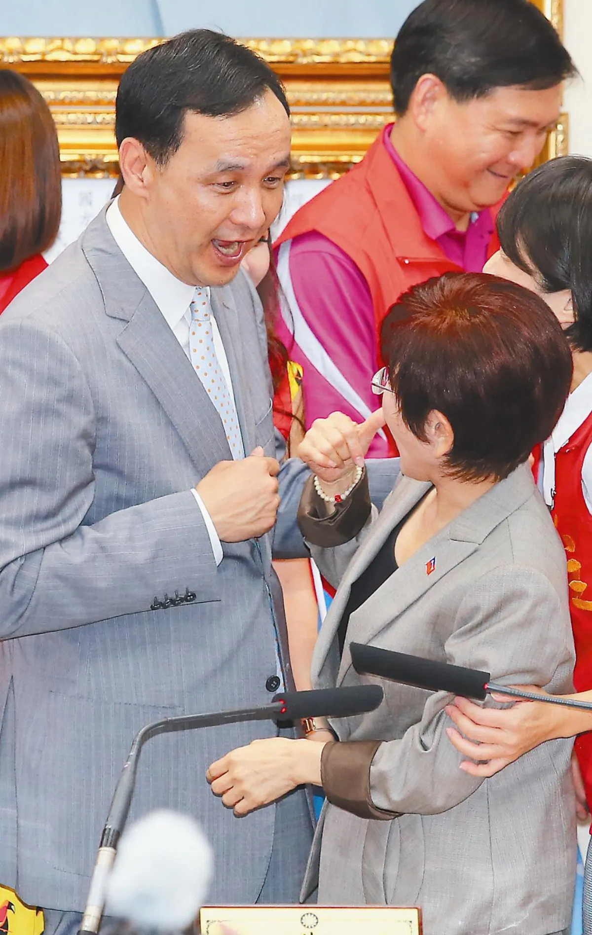 救選情 藍委求助政院