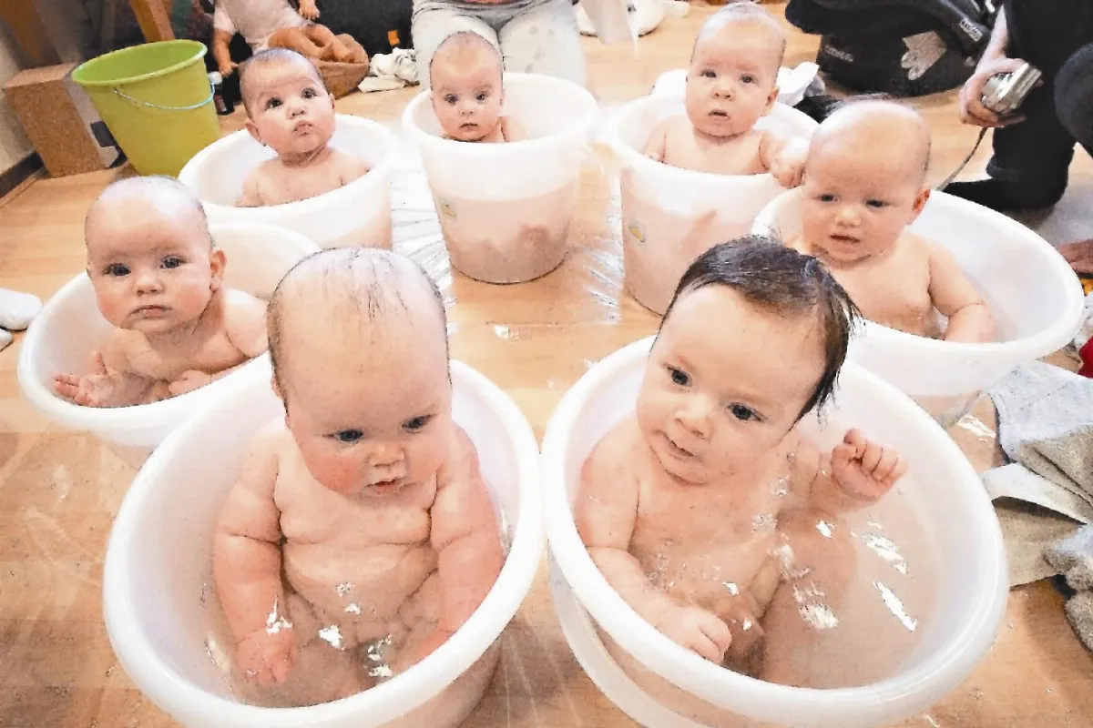 胎裡神嬰！抓住避孕器出生