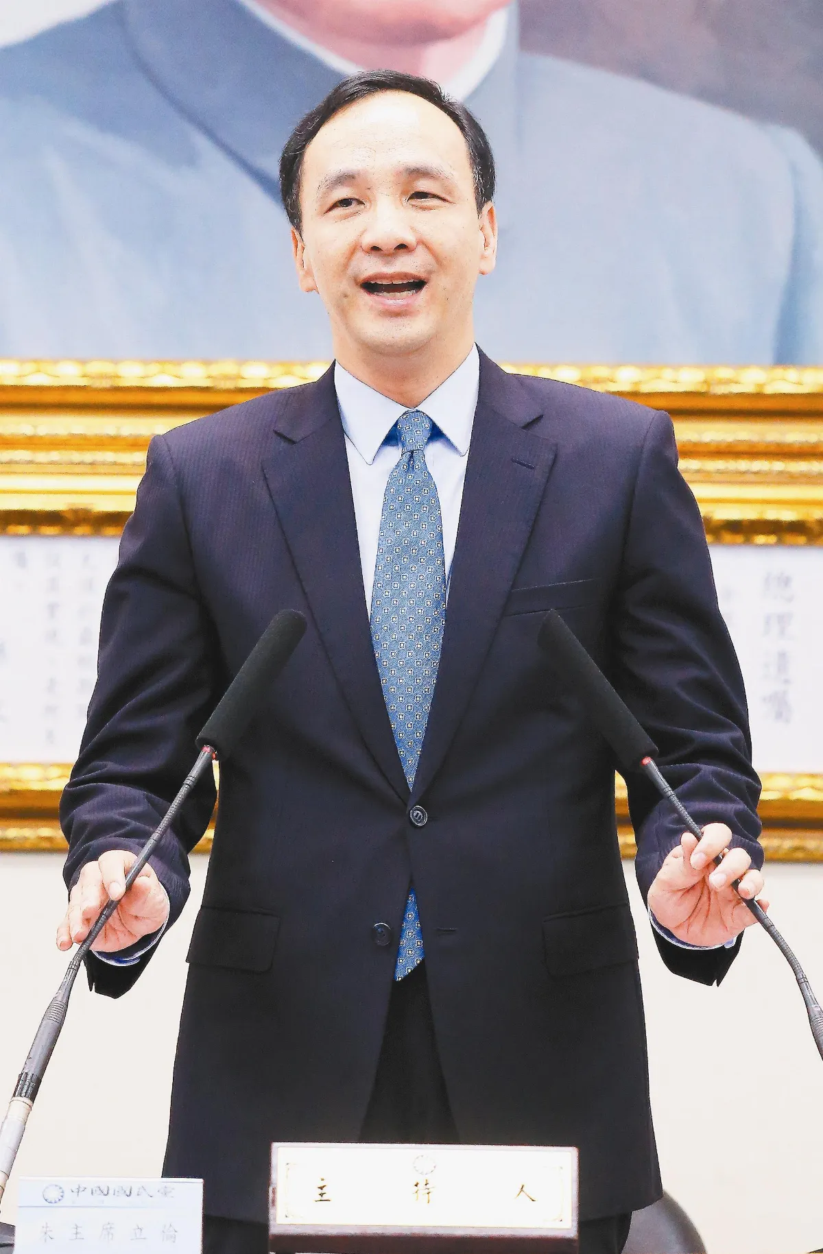 柱下朱上 民調仍輸小英