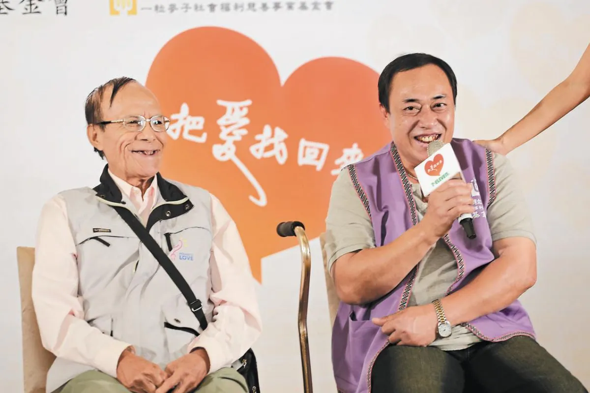 為長輩送餐 成就父子情