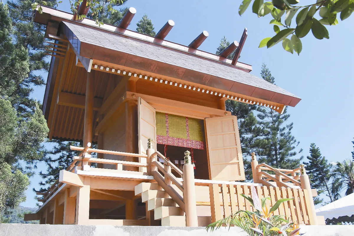 鹿野龍田神社 中日重建首例