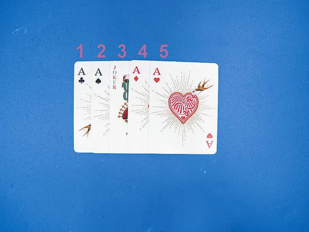 科學遊戲 如何夾鬼牌?