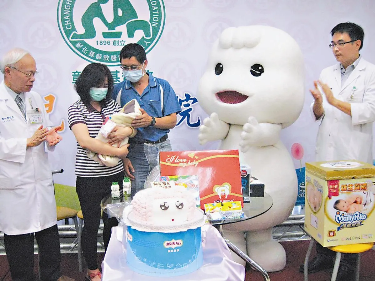 悉心照料175天巴掌仙子出院