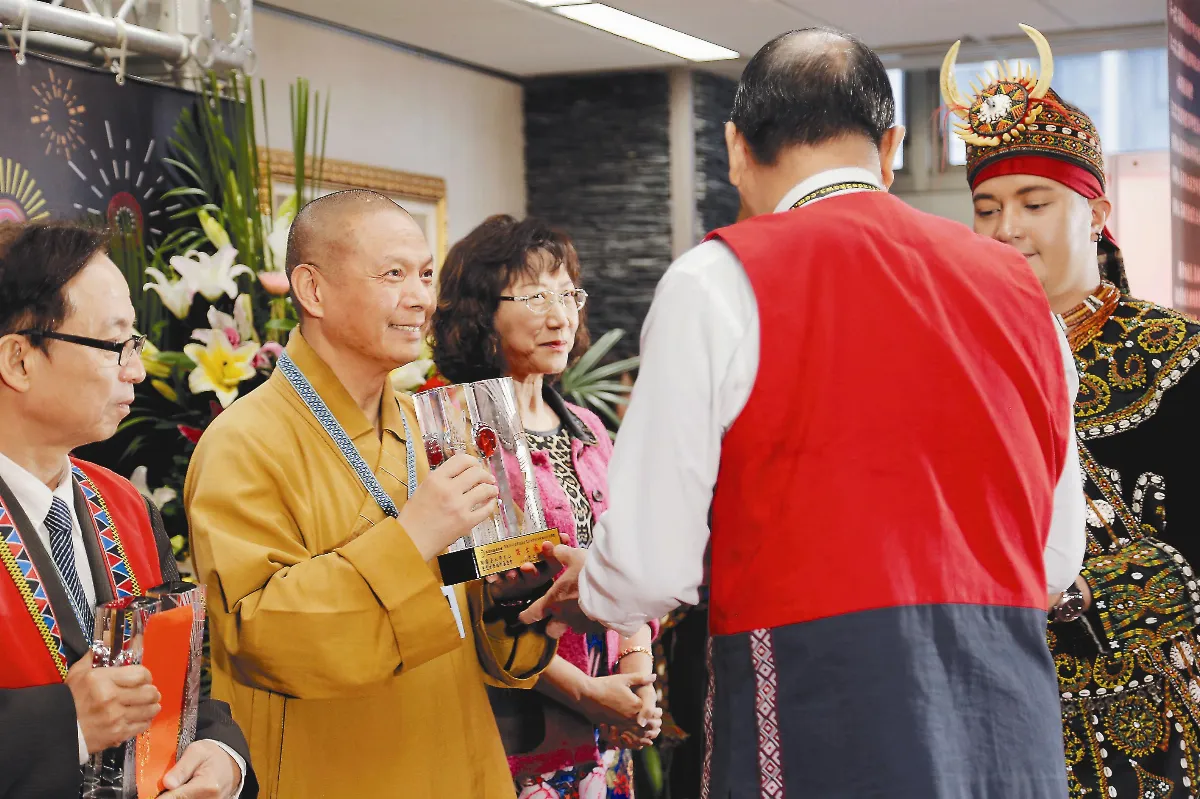 佛光山文教弘法 獲社教公益獎