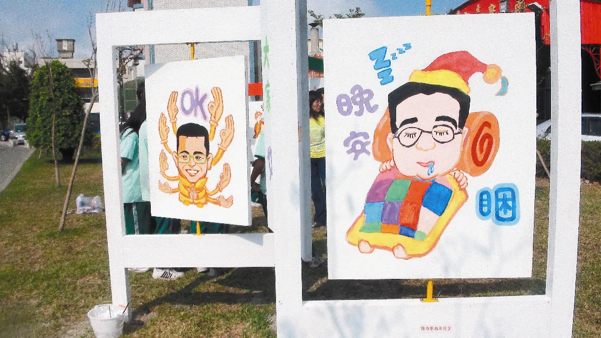 鹿港學子Q版畫 走進桂花巷