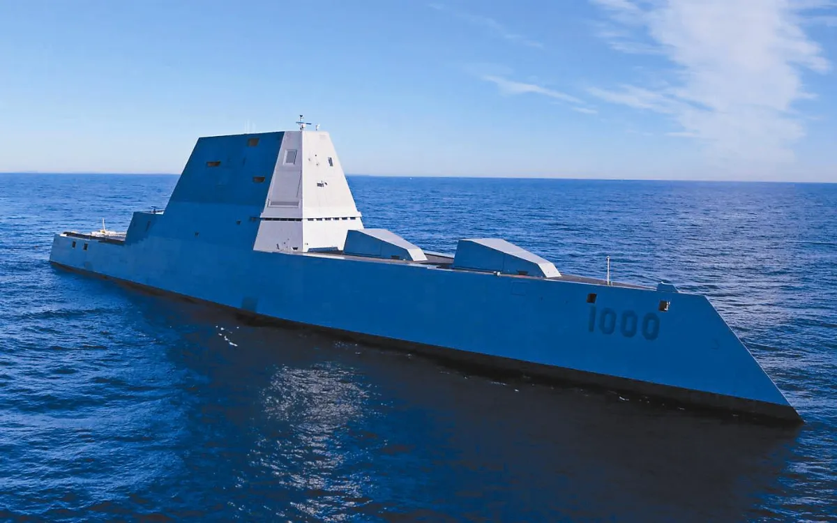美最大隱形驅逐艦 出海試航