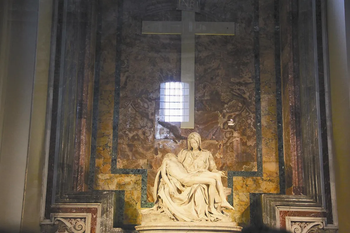 追尋米開朗基羅的《聖殤》