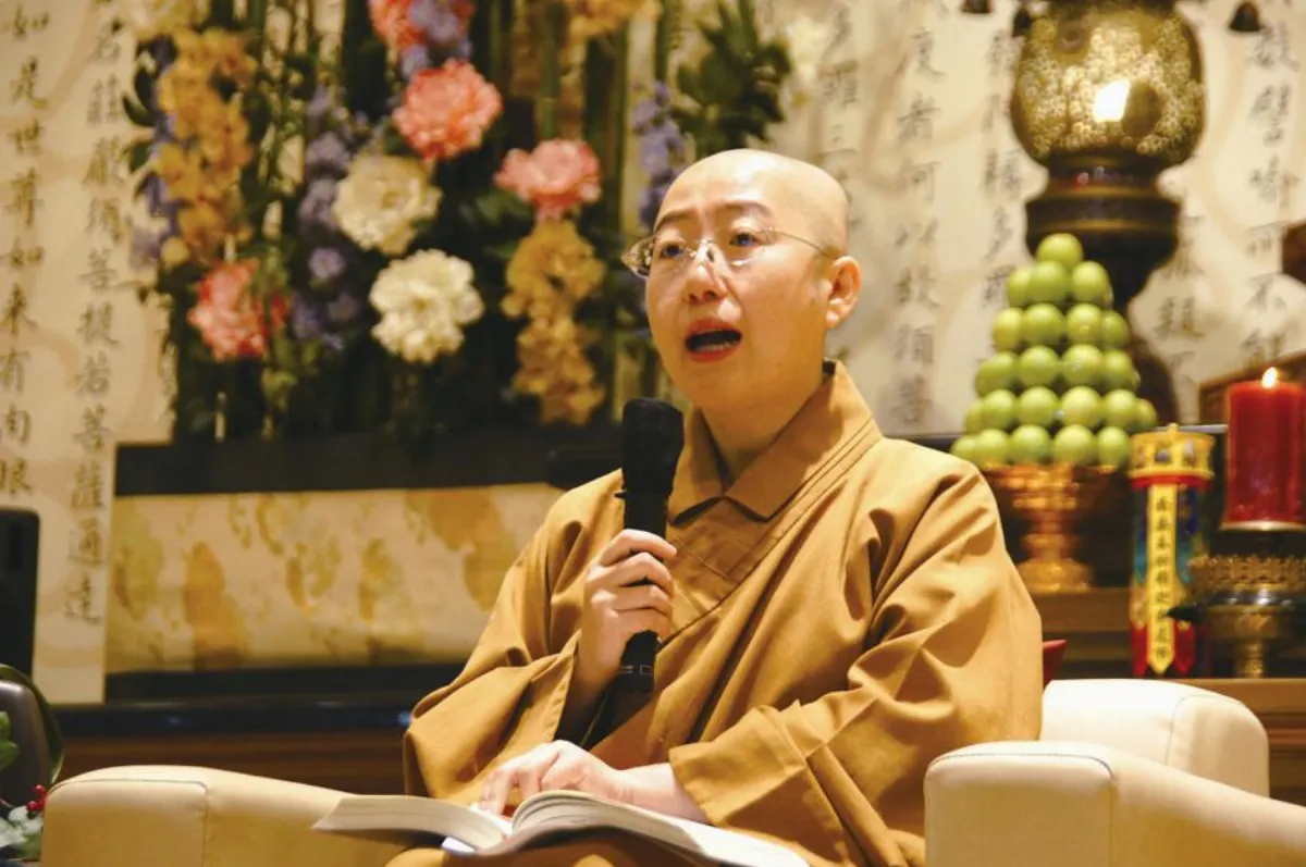 我主張「問政不干治」